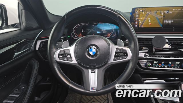 BMW 5 Series (G30) 530i xDrive M Sport Package 2023 — фото 15