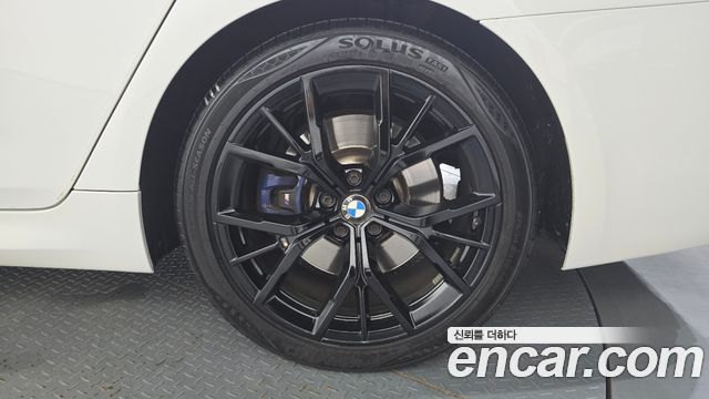 BMW 5 Series (G30) 530i xDrive M Sport Package 2023 — фото 21