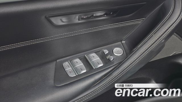 BMW 5 Series (G30) 530i xDrive M Sport Package 2023 — фото 29