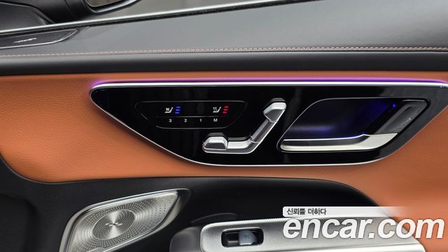 Mercedes-Benz GLC-Class (X254) GLC300 4MATIC AMG Line 2024 — фото 18
