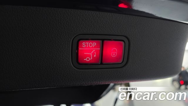 Mercedes-Benz GLC-Class (X254) GLC300 4MATIC AMG Line 2024 — фото 19
