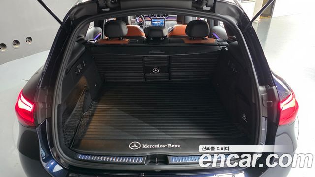 Mercedes-Benz GLC-Class (X254) GLC300 4MATIC AMG Line 2024 — фото 20