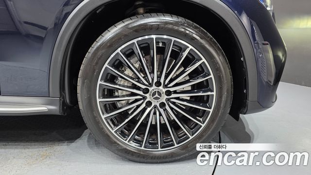 Mercedes-Benz GLC-Class (X254) GLC300 4MATIC AMG Line 2024 — фото 21