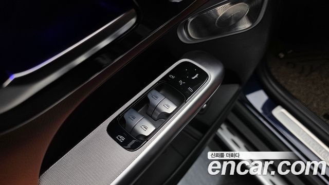 Mercedes-Benz GLC-Class (X254) GLC300 4MATIC AMG Line 2024 — фото 29