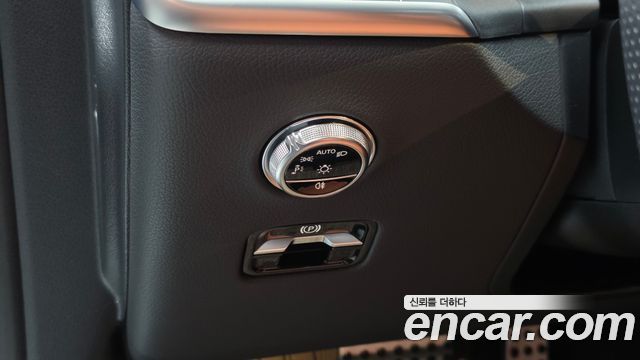Mercedes-Benz GLC-Class (X254) GLC300 4MATIC AMG Line 2024 — фото 30