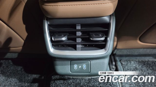 Hyundai Grandeur Hybrid (GN7) Calligraphy 2023 — фото 39