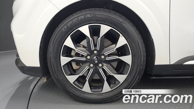 Kia Carnival (IV) Gasoline 9-Seater Signature 2021 — фото 5