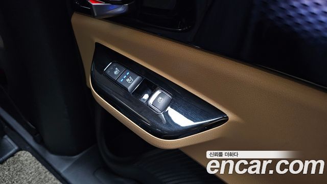Kia Carnival (IV) Gasoline 9-Seater Signature 2021 — фото 30