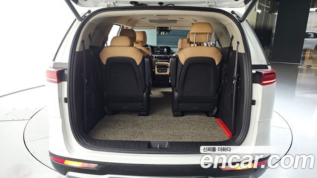 Kia Carnival (IV) Gasoline 9-Seater Signature 2021 — фото 36