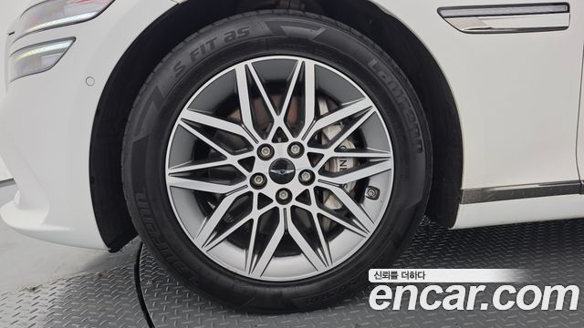 Genesis G80 (RG3) Gasoline 2.5 Turbo AWD 2025 — фото 5