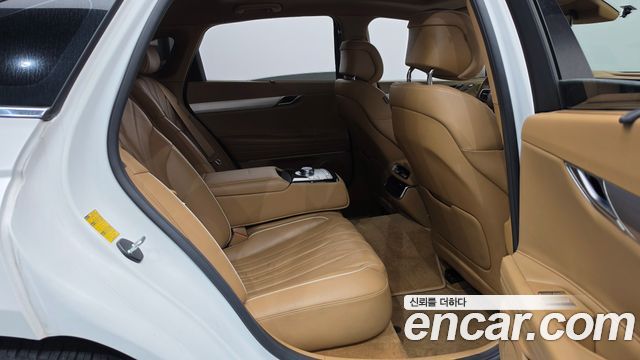 Genesis G80 (RG3) Gasoline 2.5 Turbo AWD 2025 — фото 11