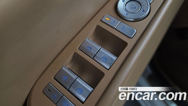 Genesis G80 (RG3) Gasoline 2.5 Turbo AWD 2025 — фото 19