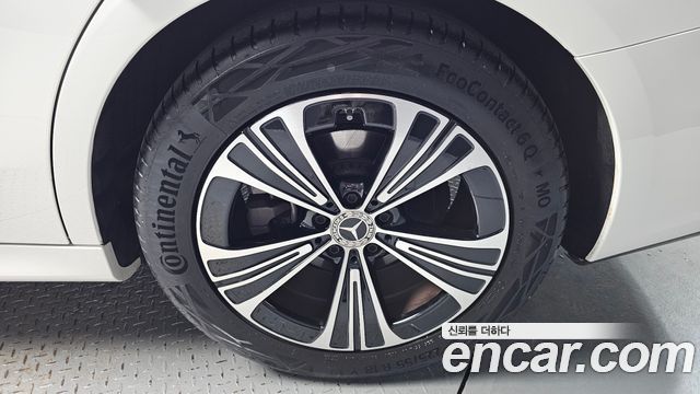 Mercedes-Benz E-Class (W214) E200 Avantgarde 2025 — фото 21