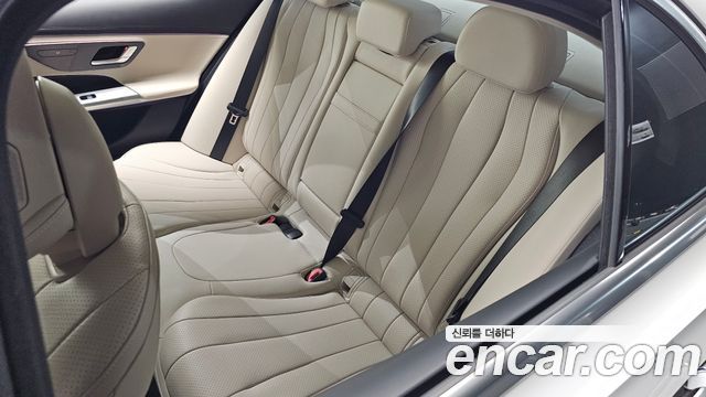 Mercedes-Benz E-Class (W214) E200 Avantgarde 2025 — фото 30