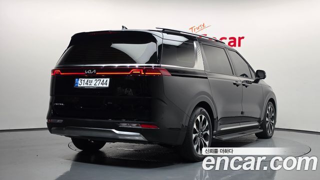 Kia Carnival (IV) Gasoline 9-Seater Signature 2023 — фото 2