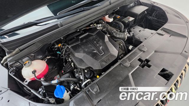 Kia Carnival (IV) Gasoline 9-Seater Signature 2023 — фото 6