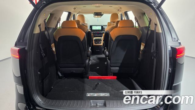 Kia Carnival (IV) Gasoline 9-Seater Signature 2023 — фото 17