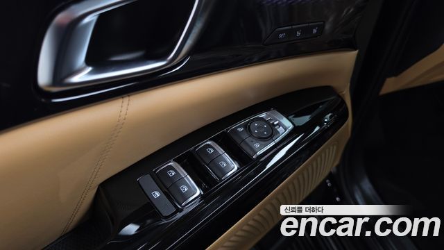 Kia Carnival (IV) Gasoline 9-Seater Signature 2023 — фото 28