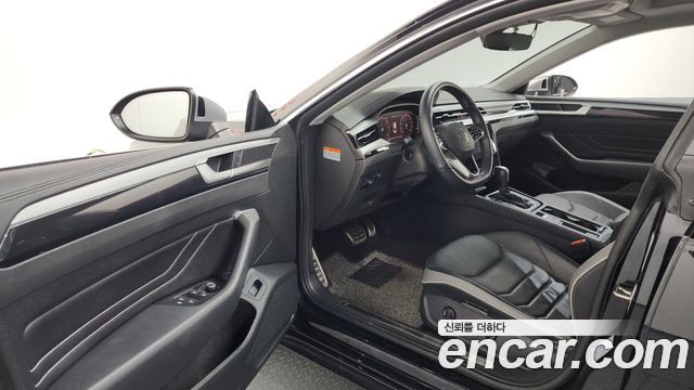 Volkswagen Arteon 2.0 TDI Presige 4Motion 2023 — фото 10