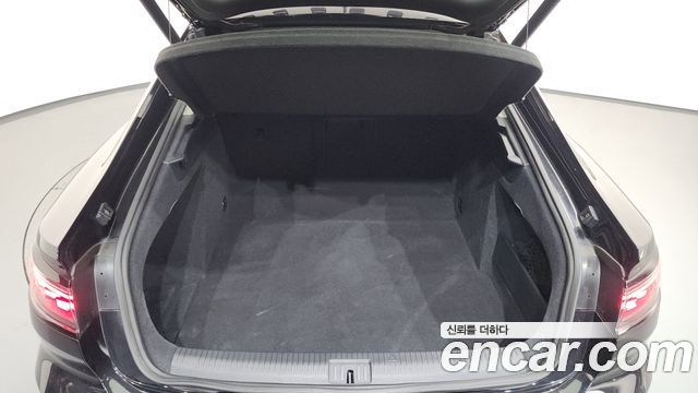Volkswagen Arteon 2.0 TDI Presige 4Motion 2023 — фото 26