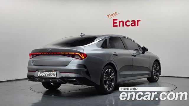 Kia K5 (III) 2.0 Noblesse 2021 — фото 2