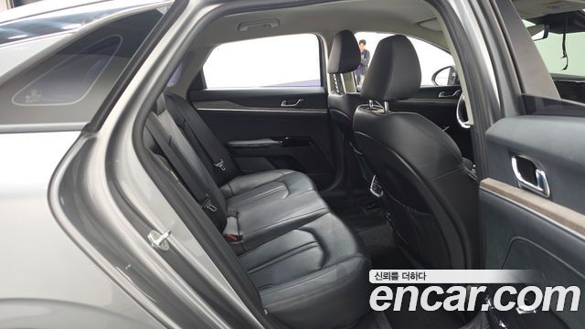 Kia K5 (III) 2.0 Noblesse 2021 — фото 11