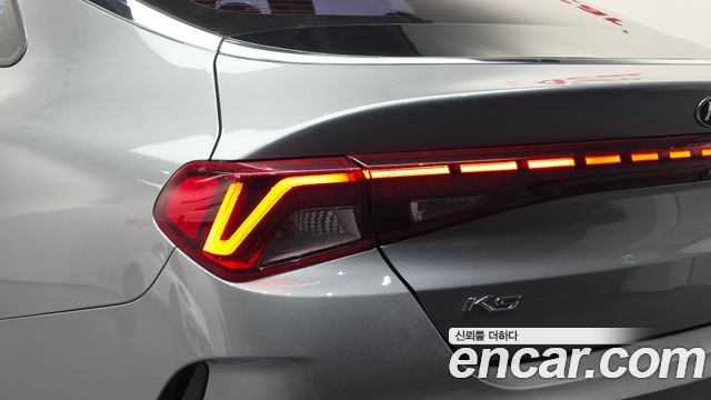 Kia K5 (III) 2.0 Noblesse 2021 — фото 23