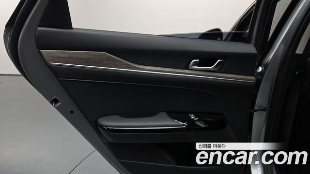 Kia K5 (III) 2.0 Noblesse 2021 — фото 25