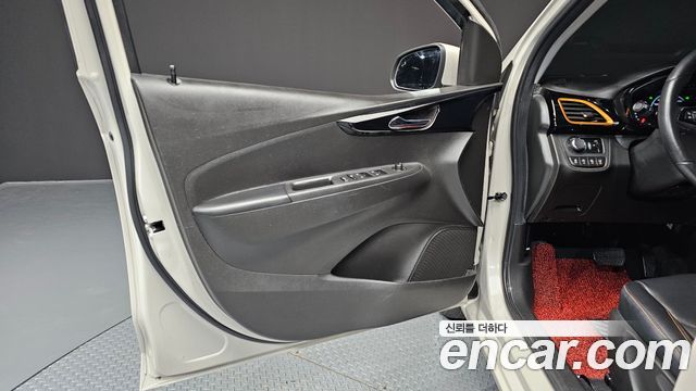 Chevrolet Spark Premier 2019 — фото 24