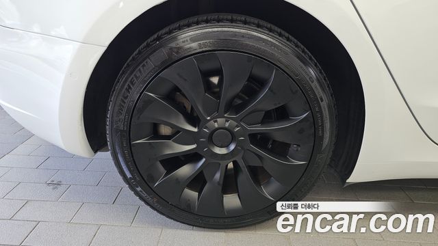Tesla Model 3 Long Range AWD 2021 — фото 5