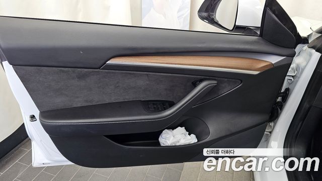Tesla Model 3 Long Range AWD 2021 — фото 30