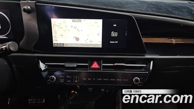 Kia Niro EV Earth 2023 — фото 14