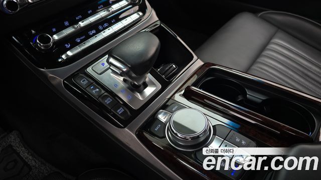 Genesis EQ900 3.3 T-GDI AWD Prestige 2016 — фото 9