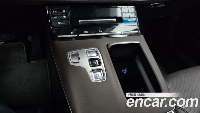 Hyundai Grandeur (IG) 2.5 Premium 2020 — фото 9
