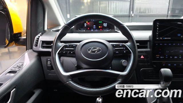 Hyundai Staria L3.5  Kinder Safety Car 15-Seater 2024 — фото 14
