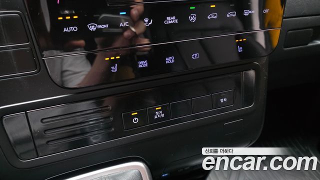 Hyundai Staria L3.5  Kinder Safety Car 15-Seater 2024 — фото 19
