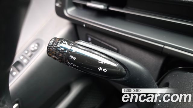 Hyundai Staria L3.5  Kinder Safety Car 15-Seater 2024 — фото 27