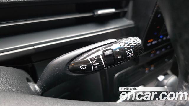 Hyundai Staria L3.5  Kinder Safety Car 15-Seater 2024 — фото 28