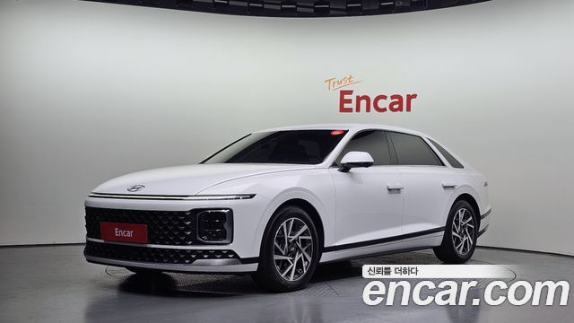 Hyundai Grandeur (GN7) 3.5 LPG 2WD Premium 2024 — фото 1