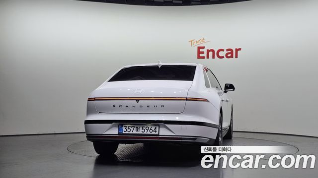 Hyundai Grandeur (GN7) 3.5 LPG 2WD Premium 2024 — фото 4