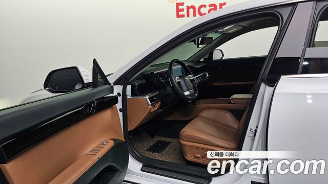 Hyundai Grandeur (GN7) 3.5 LPG 2WD Premium 2024 — фото 10