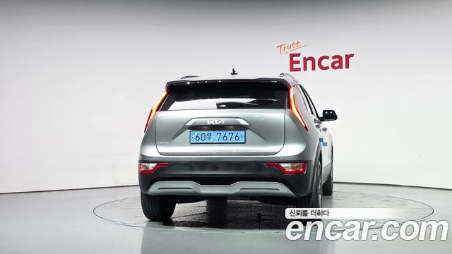 Kia Niro EV Air 2024 — фото 4