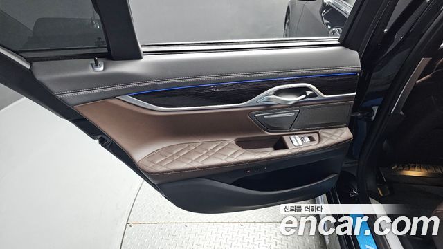 BMW 7 Series (G11) 730d xDrive M Sport 2020 — фото 25