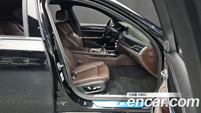 BMW 7 Series (G11) 730d xDrive M Sport 2020 — фото 26