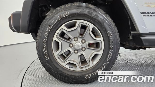 Jeep Wrangler (JK) 2.8 Diesel Sahara 4Door 2014 — фото 5