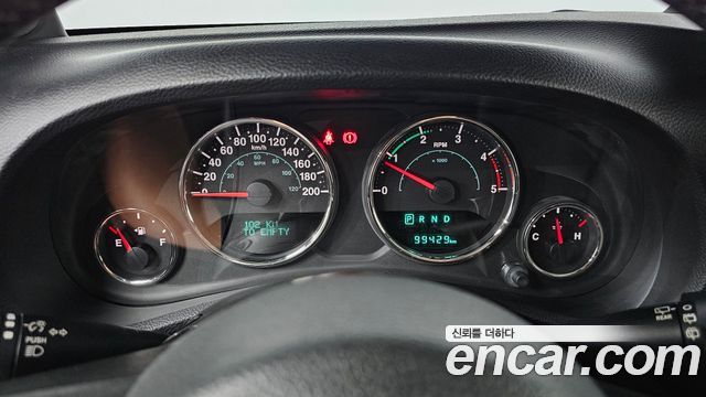 Jeep Wrangler (JK) 2.8 Diesel Sahara 4Door 2014 — фото 8