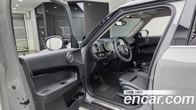 MINI Cooper Countryman HIGH 2nd 2021 — фото 10