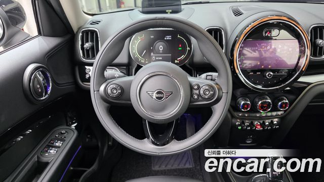 MINI Cooper Countryman HIGH 2nd 2021 — фото 13