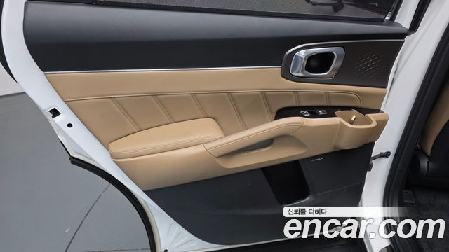 Kia Sorento (IV) HEV 1.6 2WD Signature 2025 — фото 25