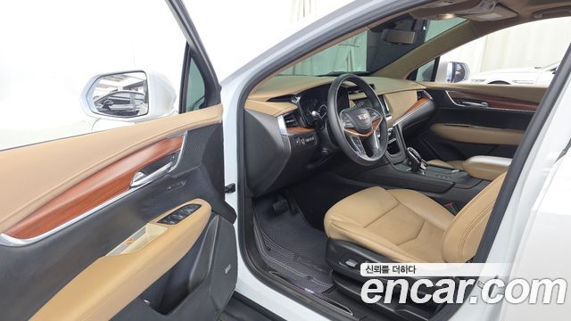Cadillac XT5 3.6 Platinum 2018 — фото 10